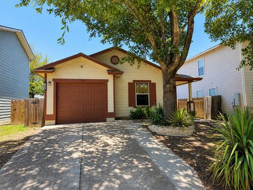 13504 Alysheba Dr, Del Valle, TX, 78617-3498 | Card Image