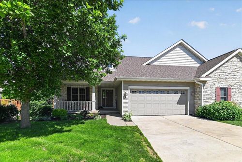 8 Peregrine Court, Madison, WI, 53593 | Card Image