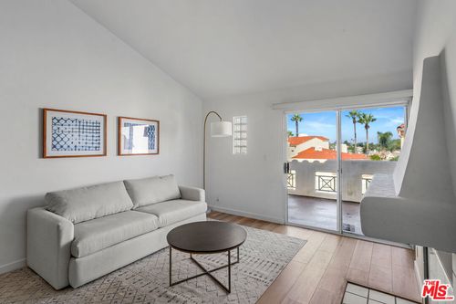 b213-5500 Torrance Blvd, Torrance, CA, 90503 | Card Image