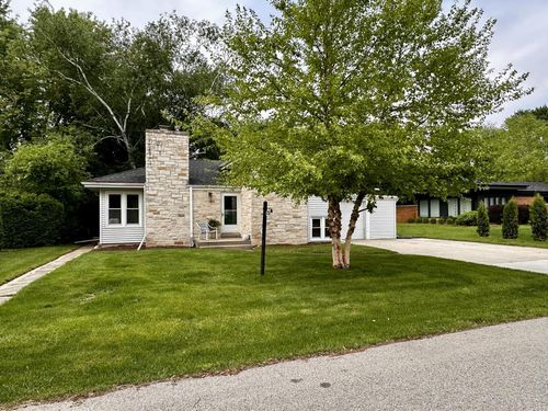 3620 S Elmwood Drive, Elmwood Park, WI, 53405 | Card Image