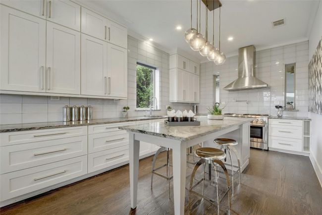 Kitchen island | Image 9
