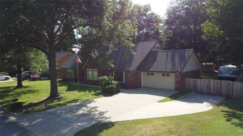 10008 S Canton Avenue, Tulsa, OK, 74137 | Card Image