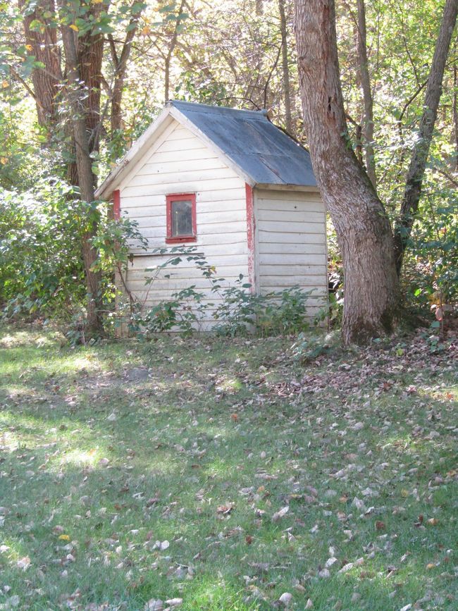Outhouse | Image 29