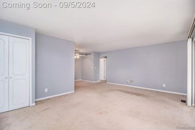 29543 Bobrich Street, Condo with 1 bedrooms, 1 bathrooms and null parking in Livonia MI | Image 3