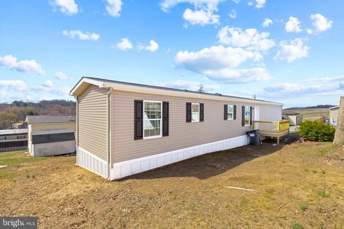 17 Ashton Dr, NEW PROVIDENCE, PA, 17560-9720 | Card Image