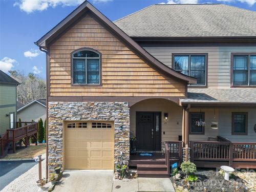21 Jeff Dr, Asheville, NC, 28806-8858 | Card Image