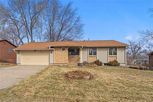 1700 Ne 67th Terrace, Gladstone, MO, 64118 | Card Image