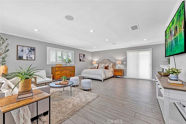 13601 Charloma Dr, House other with 4 bedrooms, 2 bathrooms and 4 parking in Tustin CA | Image 13