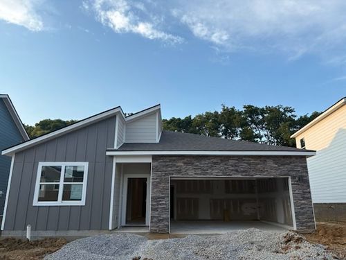 2196 Mackinac Bnd, Gallatin, TN, 37066-8093 | Card Image