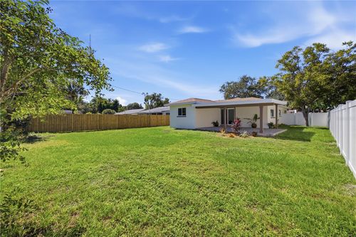 1900 60th St S, GULFPORT, FL, 33707-4061 | Card Image