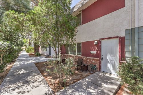 343-343 Greenbriar Townhouse Way, Las Vegas, NV, 89121 | Card Image