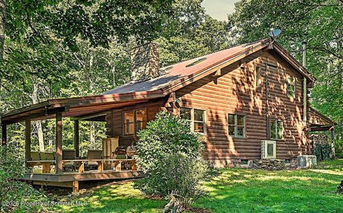 991 Laurel Lane, New Albany, PA, 18833 | Card Image