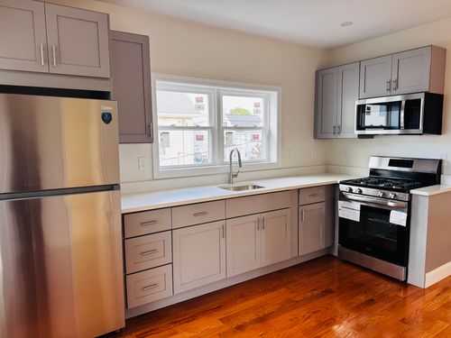 2-150 Bradford St., Everett, MA, 02148 | Card Image