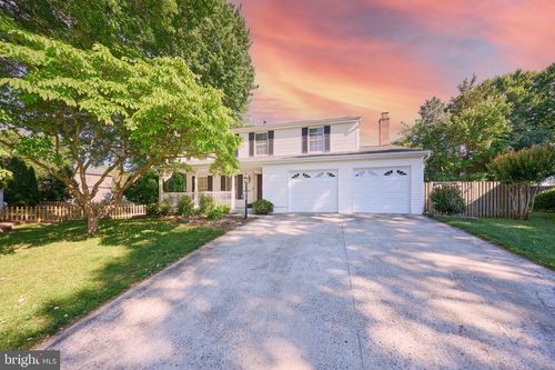 5416 Hedgerow Ct, CENTREVILLE, VA, 20120-1674 | Card Image