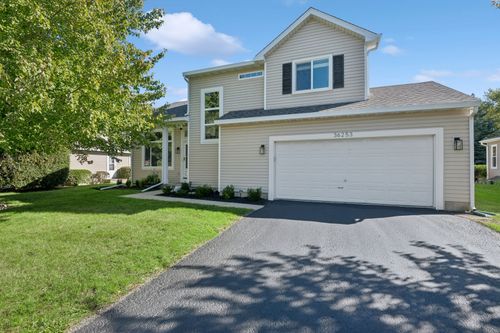 36253 N Bridlewood Ave, Gurnee, IL, 60031-4558 | Card Image