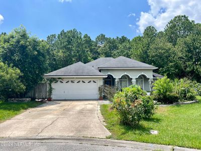 house front | Image 1