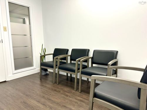 588-5991 Spring Garden Rd, Halifax, NS, B3H1Y6 | Card Image