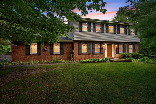 7191 Brook Dr, Morrow, OH, 45152-7133 | Card Image