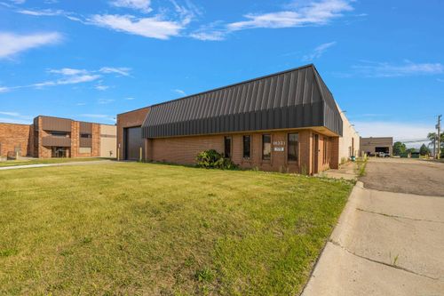 18321 Mike C Ct, Fraser, MI, 48026-1600 | Card Image