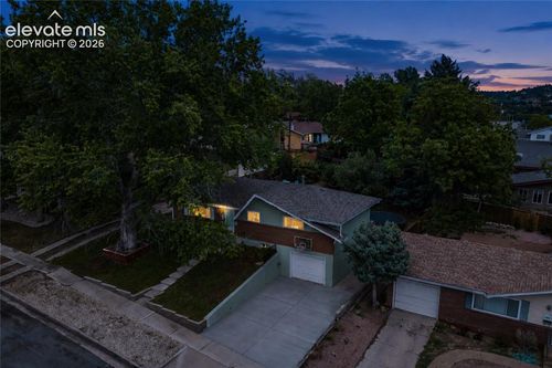 1911 Berkshire Ln, Colorado Springs, CO, 80909-1435 | Card Image