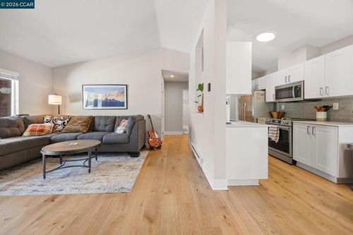 158 Bayside Court, Richmond, CA, 94804 | Card Image