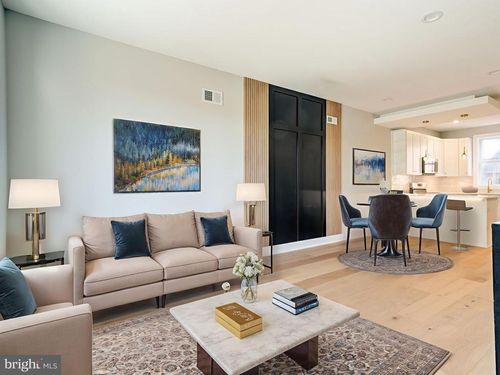 1939 N Leithgow St, PHILADELPHIA, PA, 19122-2214 | Card Image