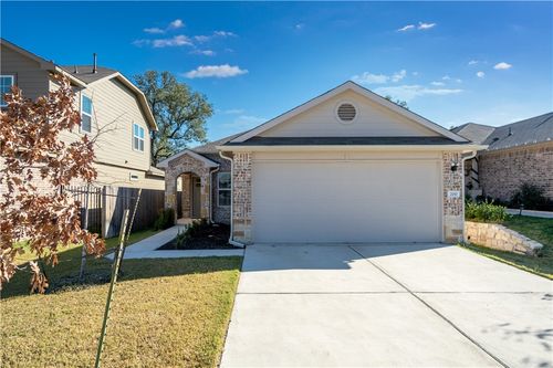 200 Sandhill Piper St, Leander, TX, 78641-4304 | Card Image