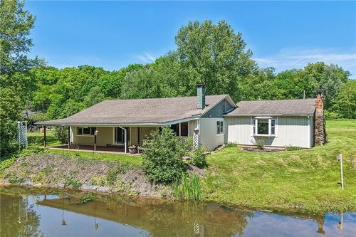 120 Lakeview Rd, Franklin Twp, PA, 16123 | Card Image