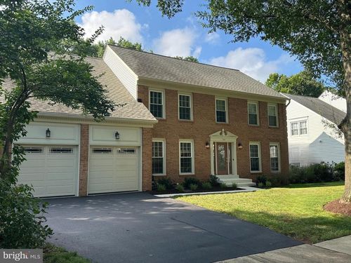 13907 Valley Country Dr, CHANTILLY, VA, 20151-3644 | Card Image