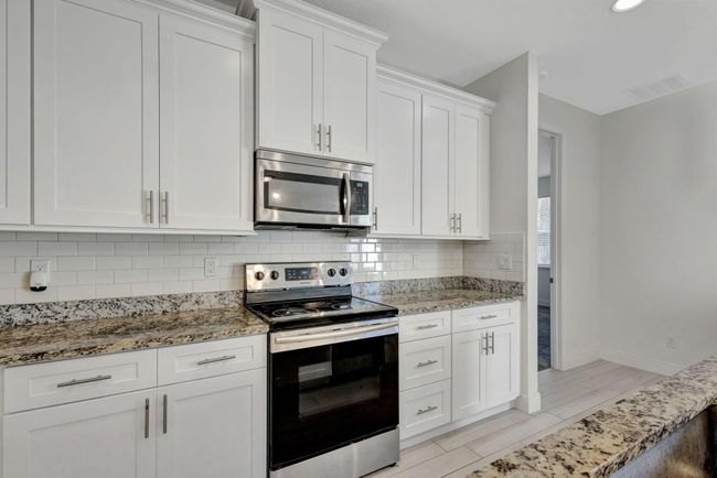 774 Se Ablett Ln, House other with 4 bedrooms, 3 bathrooms and null parking in Port St. Lucie FL | Image 6