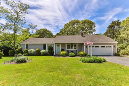 47 Country Ln, Dennis Port, MA, 02639-1111 | Card Image