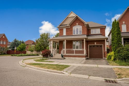 2 Marriner Cres, Ajax, ON, L1Z1Y9 | Card Image