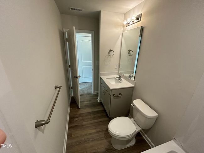Hall Bath pic 2 | Image 21