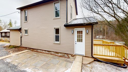 1106 New Columbia Rd, New Columbia, PA, 17856-9166 | Card Image