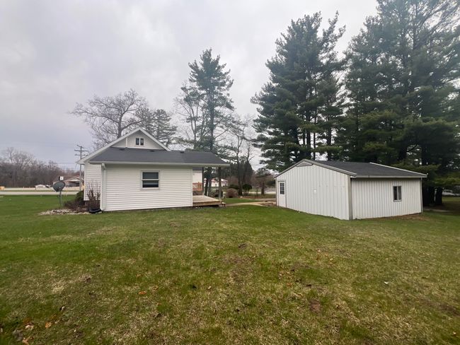 9088 S Mason Dr, House other with 2 bedrooms, 1 bathrooms and null parking in Newaygo MI | Image 7