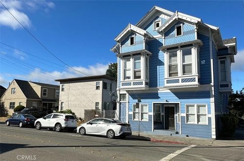 3200 California, Berkeley, CA, 94703 | Card Image