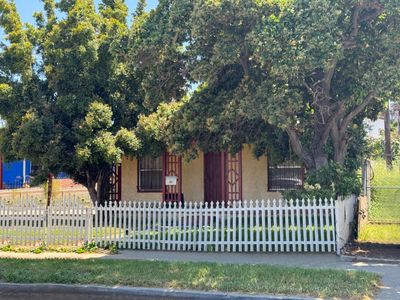 326 E 116th Street, House other with 3 bedrooms, 0 bathrooms and null parking in LOS ANGELES CA | Image 2