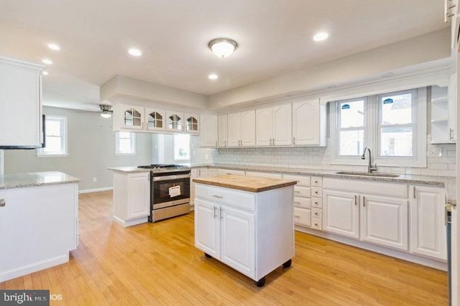 213 Buchanan Ave, House other with 4 bedrooms, 4 bathrooms and null parking in Milmont Park PA | Image 4