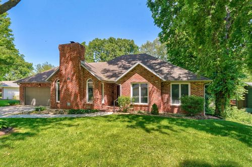 2157 E Cherryvale Street, Springfield, MO, 65804 | Card Image