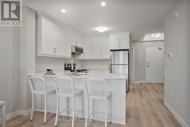 212 - 100 The Promenade, Condo with 2 bedrooms, 2 bathrooms and 2 parking in Port Stanley ON | Image 4