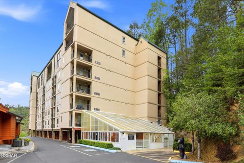 606-413 Baskins Creek Road, Gatlinburg, TN, 37738 | Card Image