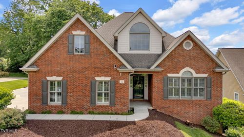 5 Fox Run Ln, Johnson City, TN, 37604-8326 | Card Image