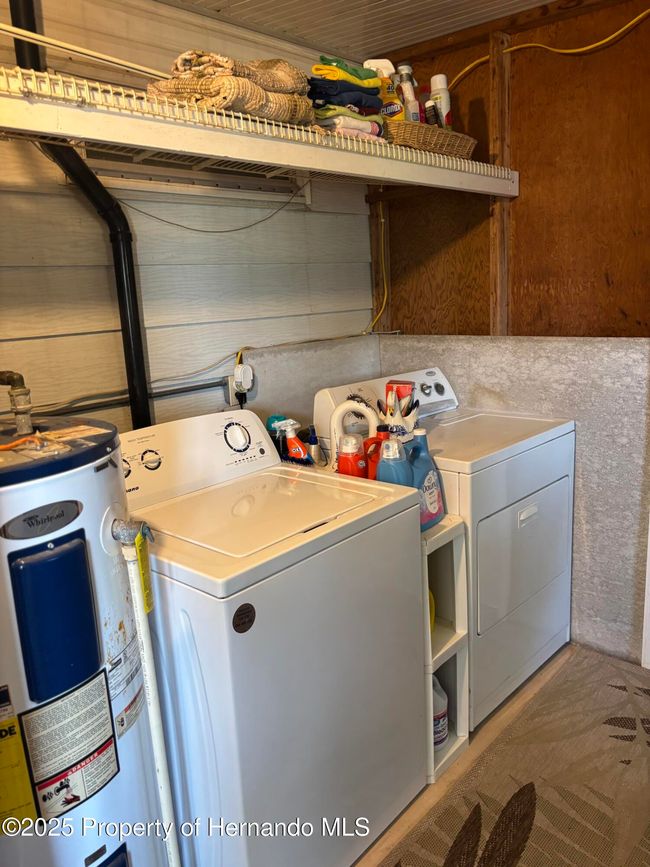 14334 Midfield St, House other with 3 bedrooms, 2 bathrooms and null parking in BROOKSVILLE FL | Image 46