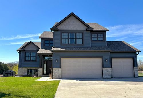 2260 Starburst Dr Sw, Rochester, MN, 55902-2641 | Card Image