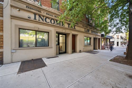 7935 Myrtle Avenue, New York, NY, 11385 | Card Image