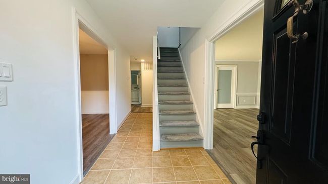 2015 Soapstone Dr, House other with 4 bedrooms, 5 bathrooms and null parking in RESTON VA | Image 6