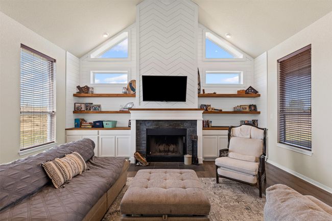 788 W Canyon Creek Ln, House other with 4 bedrooms, 4 bathrooms and null parking in Brock TX | Image 5