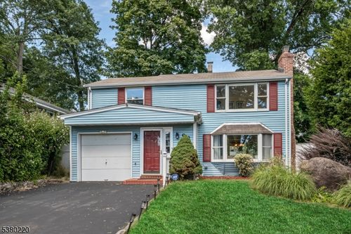 93 Dora Ave, Waldwick, NJ, 07463-2234 | Card Image