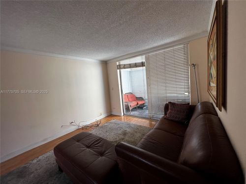309-447 Ne 195th St, Miami, FL, 33179-3346 | Card Image