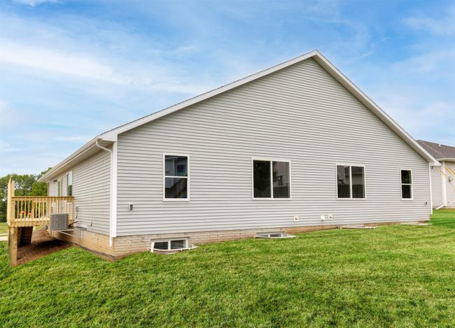 805 Linden St, Condo with 3 bedrooms, 3 bathrooms and null parking in Carlisle IA | Image 4